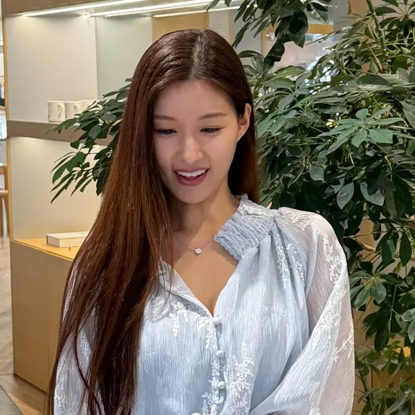 Ah-young Kim, a local beauty contributor for JUST KOREA